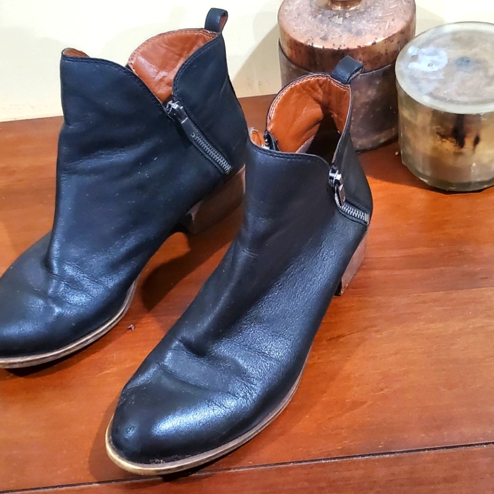 Lucky Brand Leather Zip Booties